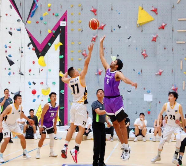 拒绝爆冷，湖人豪取三连胜，赛后数据揭晓最大赢家竟非东契奇